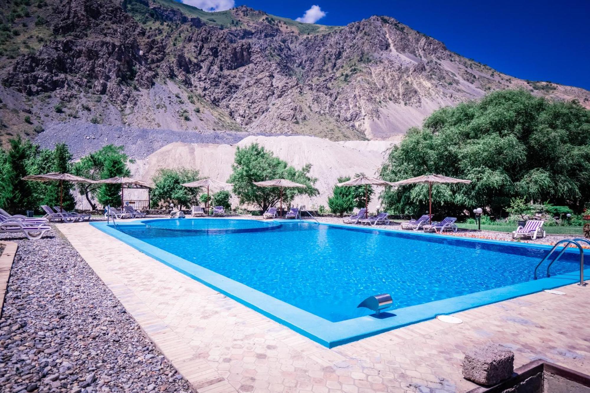 Chatcal Mountains Resort Burchmulla Ngoại thất bức ảnh