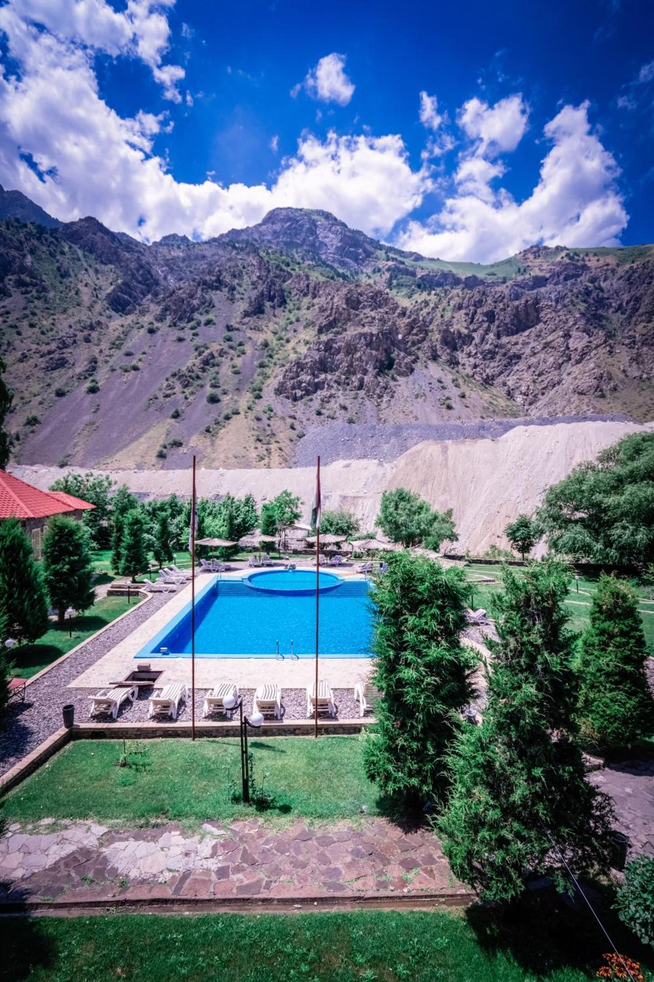 Chatcal Mountains Resort Burchmulla Ngoại thất bức ảnh