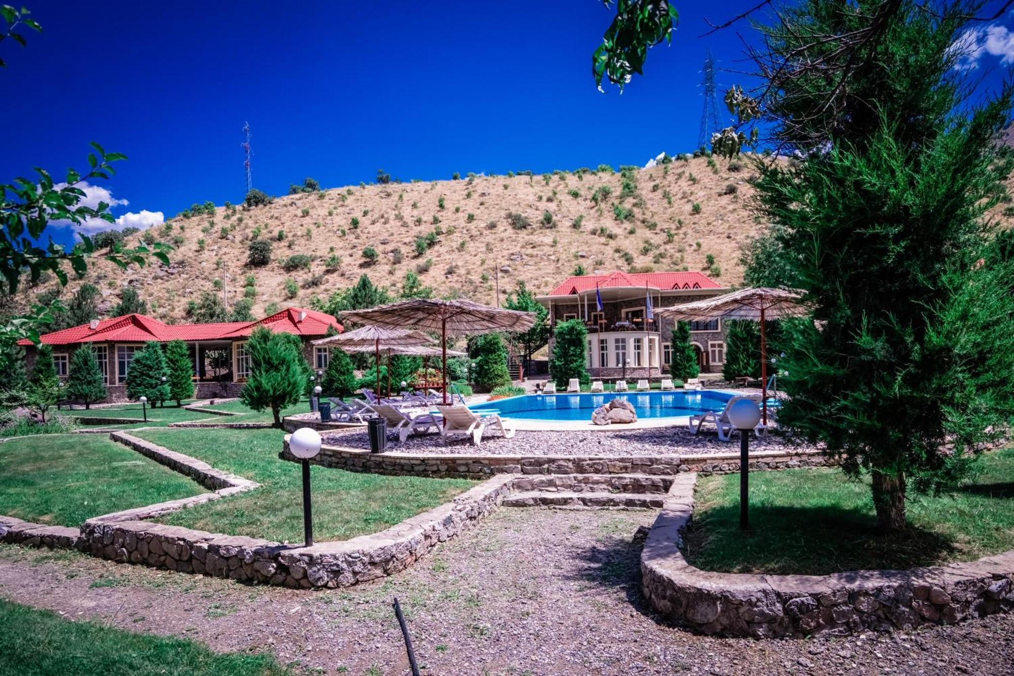 Chatcal Mountains Resort Burchmulla Ngoại thất bức ảnh