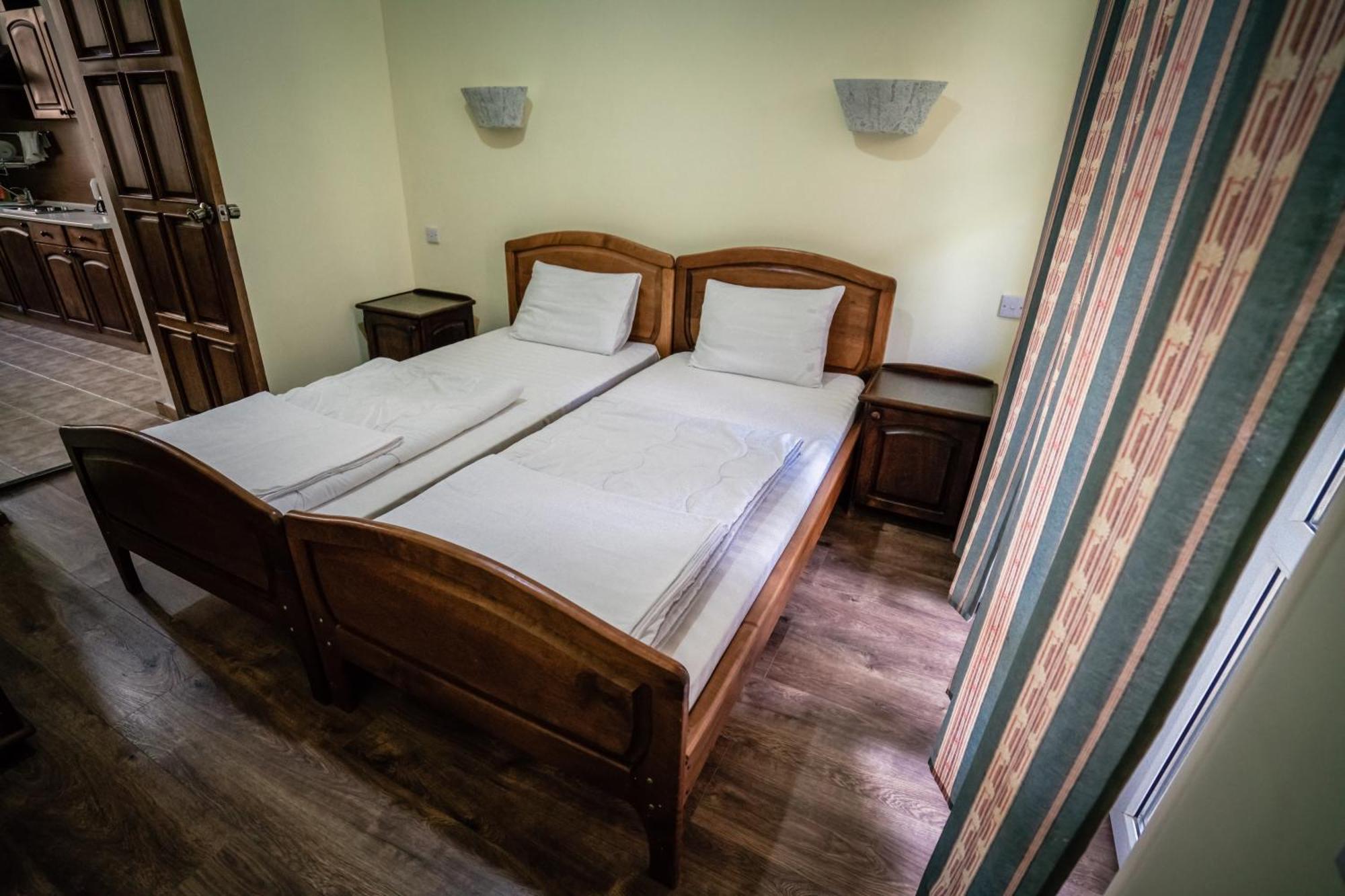Chatcal Mountains Resort Burchmulla Ngoại thất bức ảnh